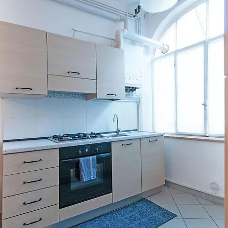 Academy Industrial Chic * Μπέργκαμο